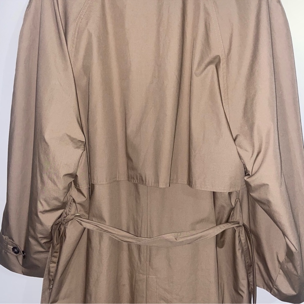London Fog Trenchcoat - Picture 11 of 14